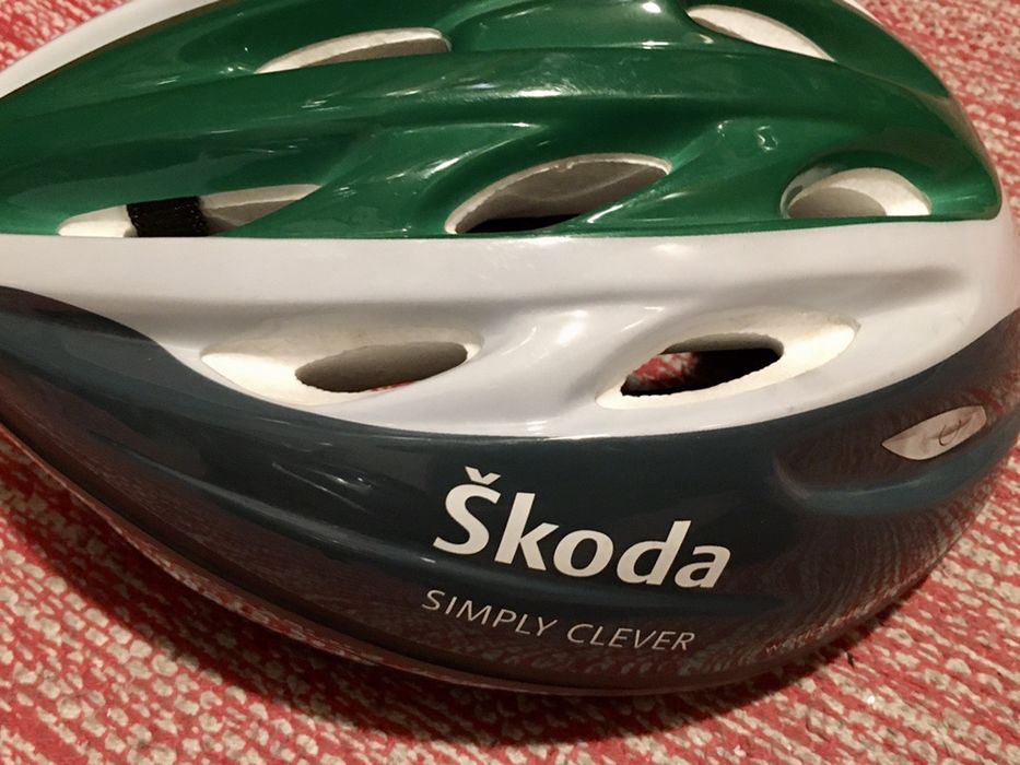 Capacetes bicicleta e trotinete