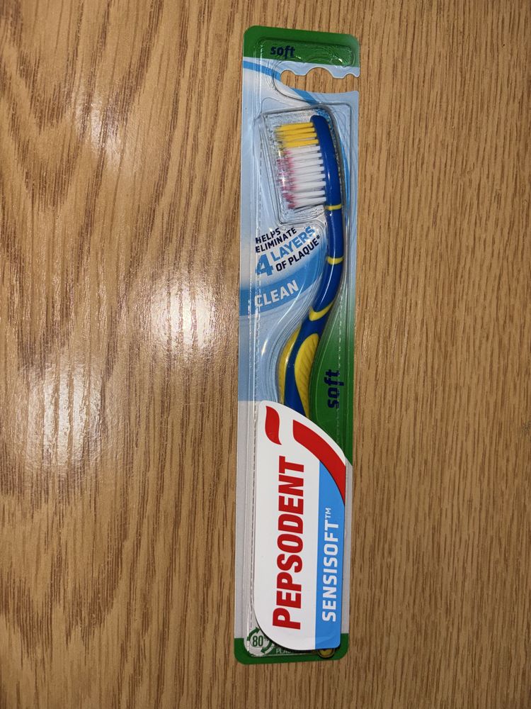 Набір зубних щіток Pepsodent SensiSoft – 12 шт / Оригінал