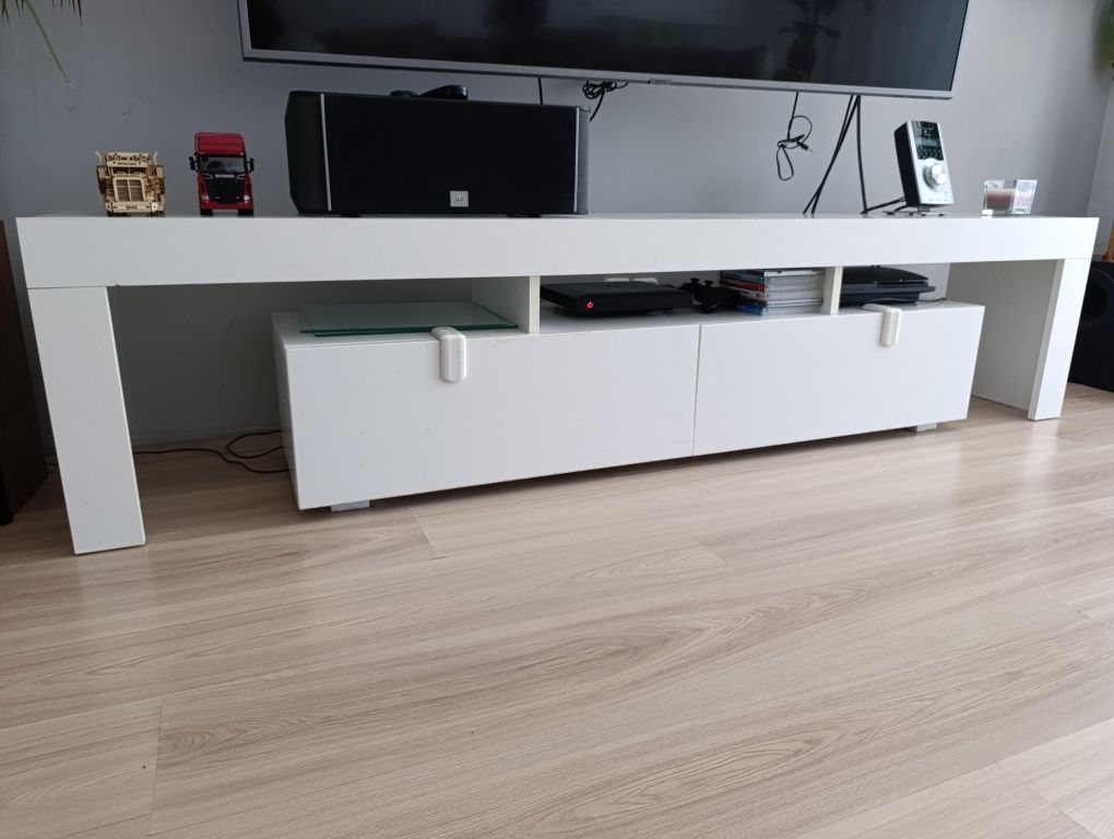 Szafka rtv pod telewizor stolik