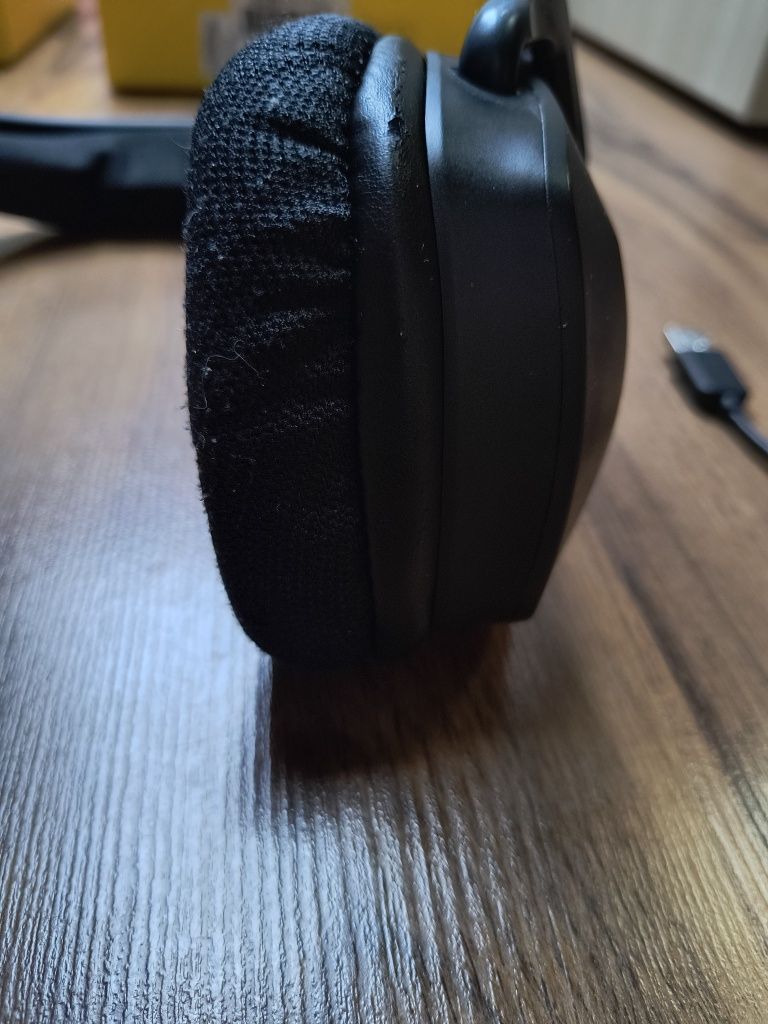 Corsair VOID ELITE Sourround 7.1 Carbon USB
