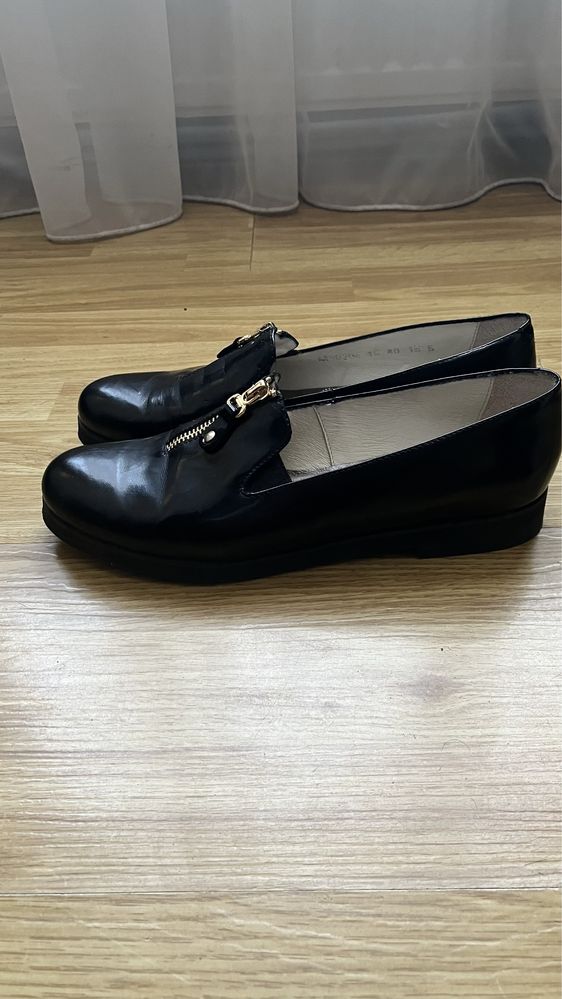 Лофери-туфлі жіночі 40 розмір