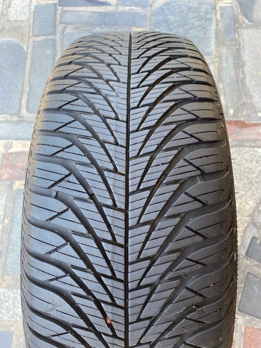 215/60/17 MOTRIO ALL Season z 2023r