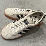 Aluminum\Handball\adidas\nowy UnisexTrampki.38.5