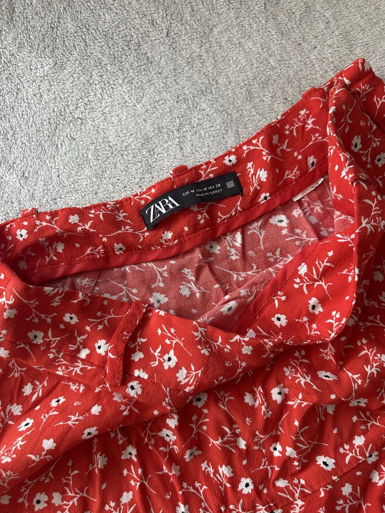 Спілниця шорти від Zara