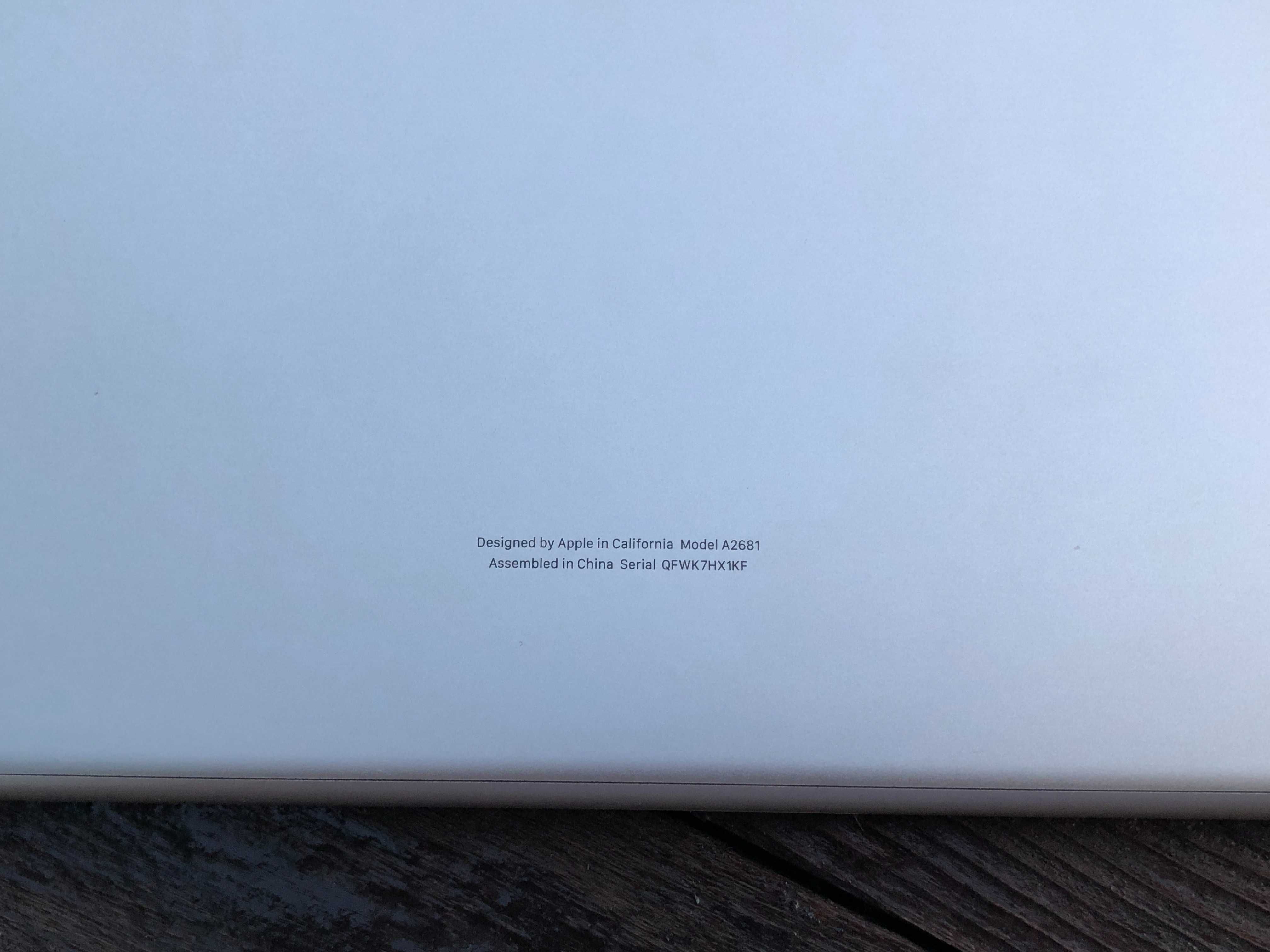 Apple MacBook Air 13.6” M2 2022 Silver 8/256Gb