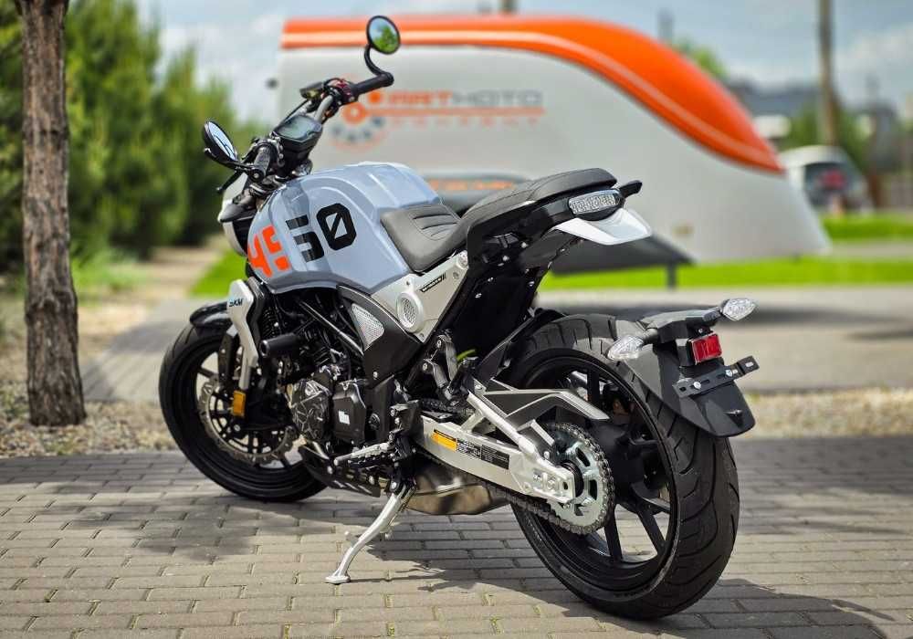 Новий мотоцикл SKM SK450-KG (Senke), мотосалон Артмото Полтава