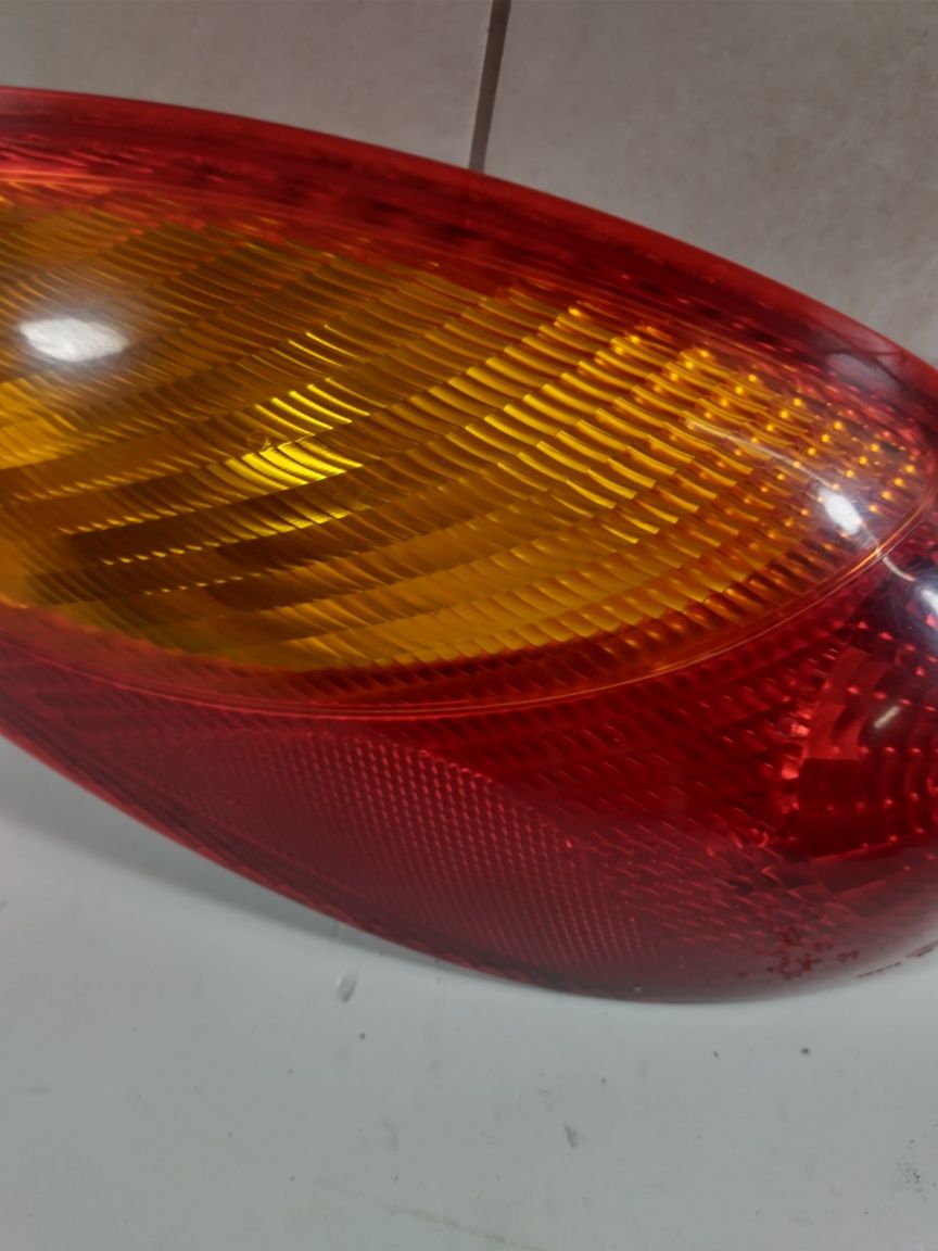 Chrysler PT Cruiser lampa lewy tył Europa hella wysyłka OLX