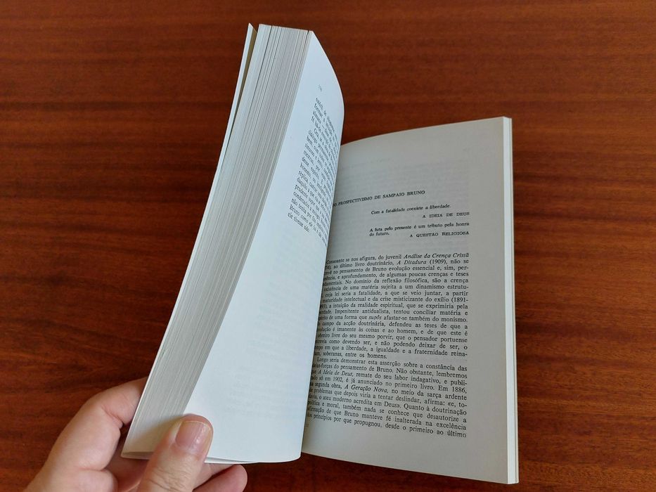 Livro Temas de Cultura Portuguesa - Joel Serrão