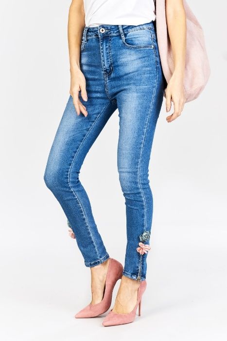 Włoskie stylowe jeansy z zamkiem i kwiatami wysoki stan r. XL - HIT !