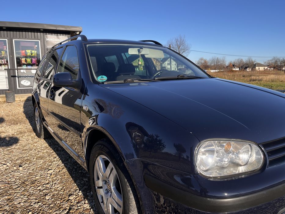 Golf 4.               .