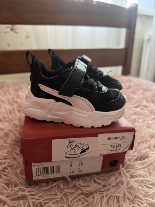 Кросівки puma.