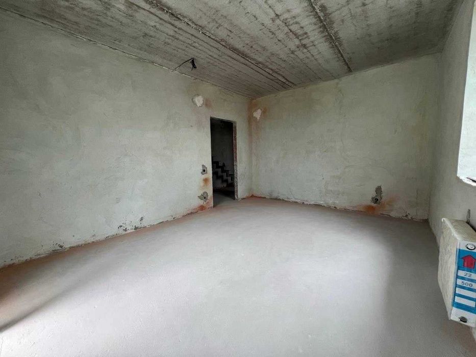 Продаж 3-кімнатної дворівневої квартири в Сокільниках (вул. Весняна)