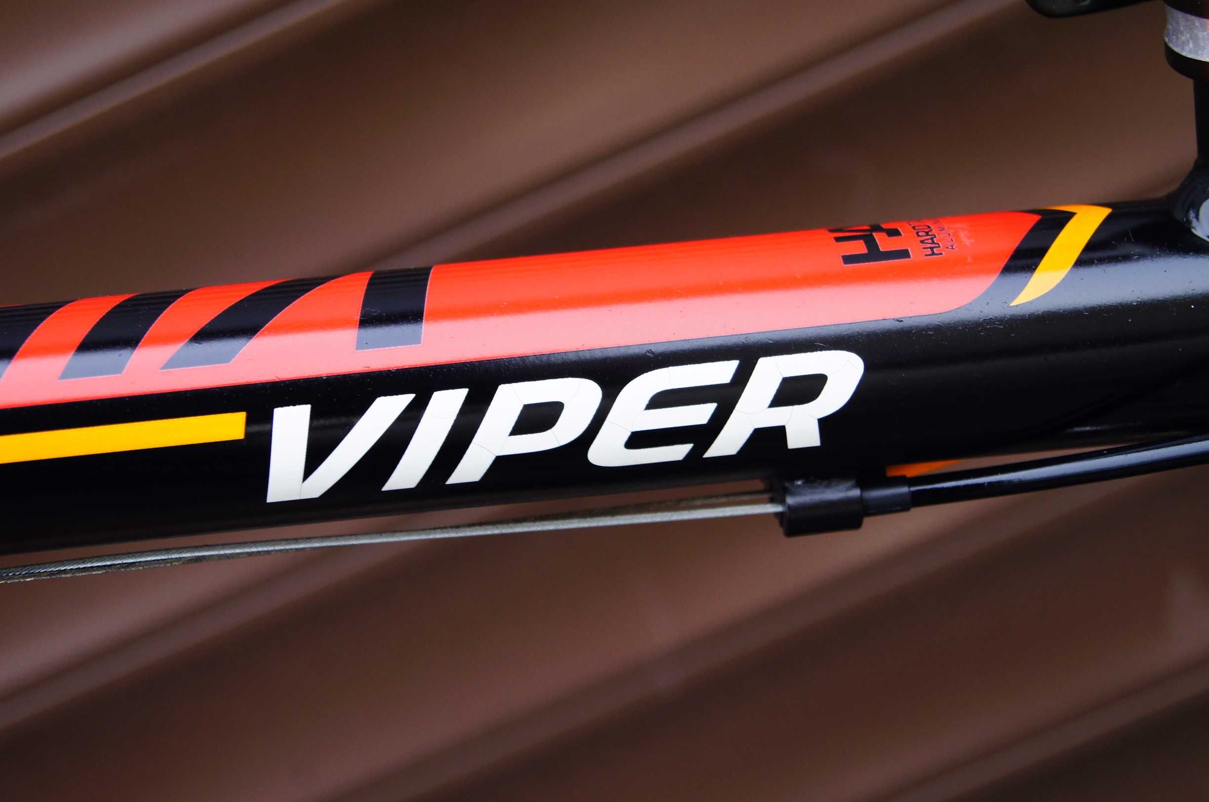Rower górski KELLYS VIPER 10 26'. Klamkomanetki. Osprzęt SHIMANO.