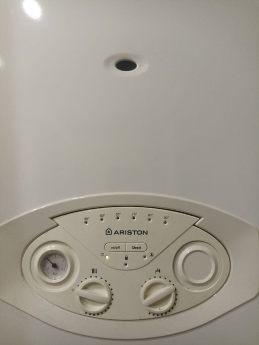 Ariston BS II kocioł gazowy dwufunkcyjny części.wymiennik.zawòr.itp