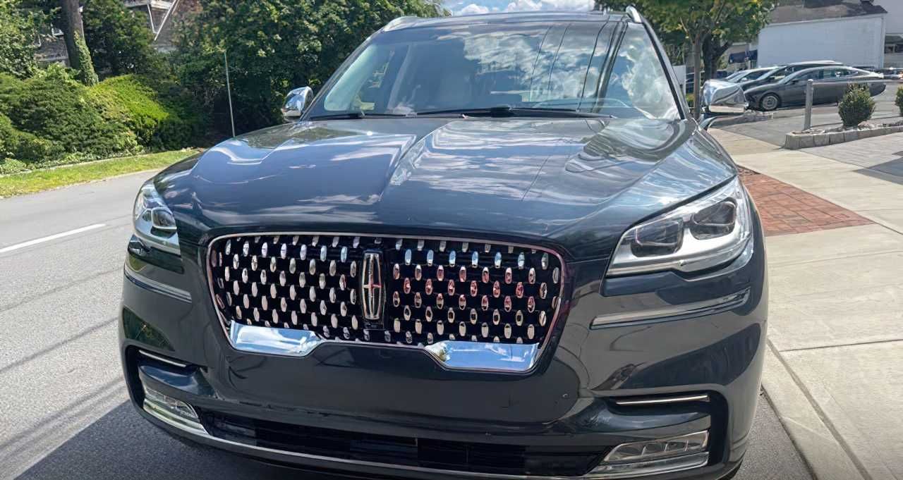 Lincoln Aviator Black Label 2022