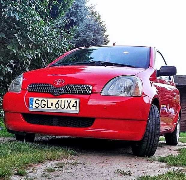 Toyota Yaris I Generacja 1,3 Benzyna 2002 r  Czerwona Perełka