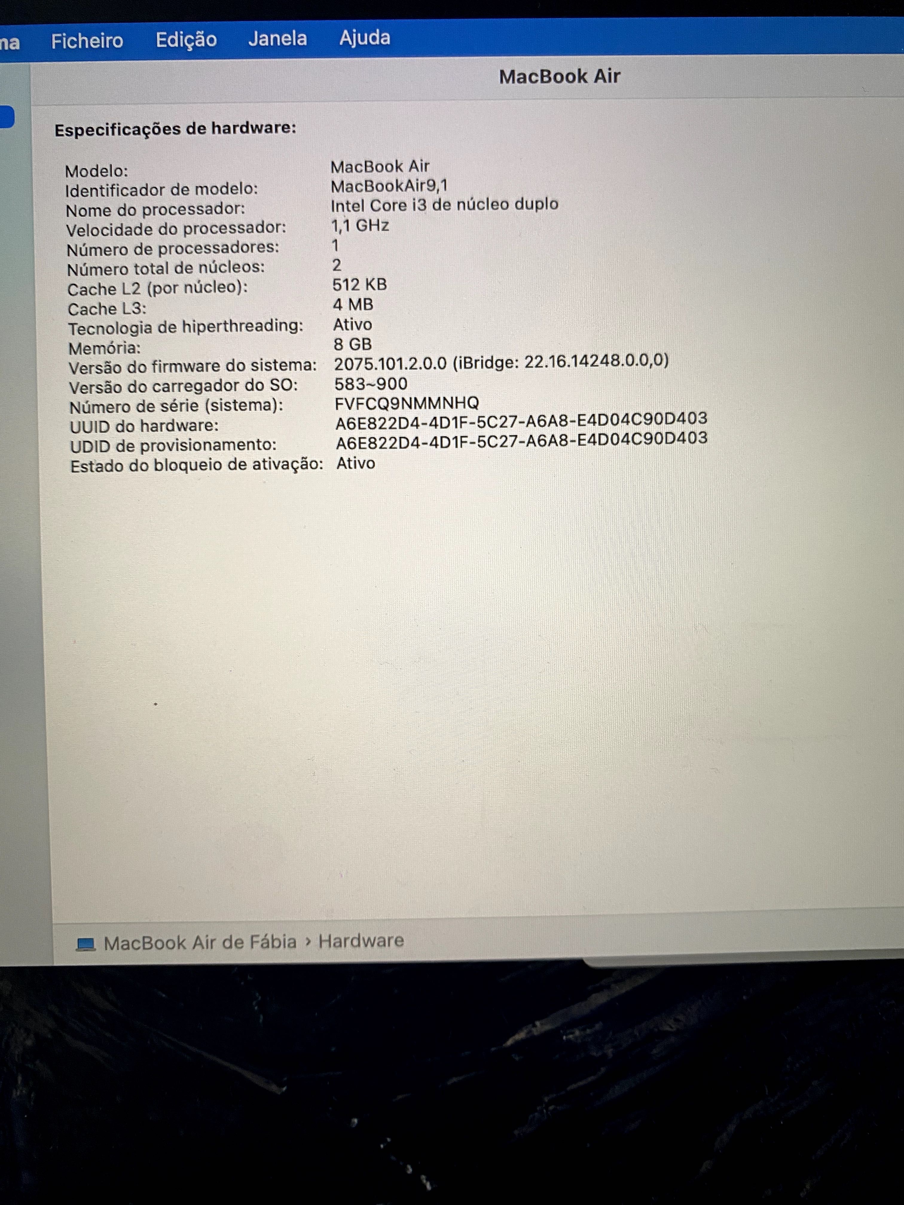 MacBook 13” Retina  i3 / 8GB / Bateria 141 Ciclos | Como Novo!