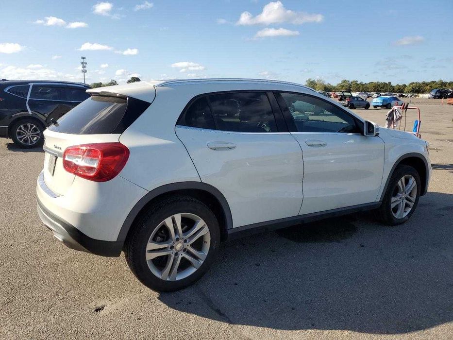 2015 Mercedes-Benz GLA 250 4MATIC