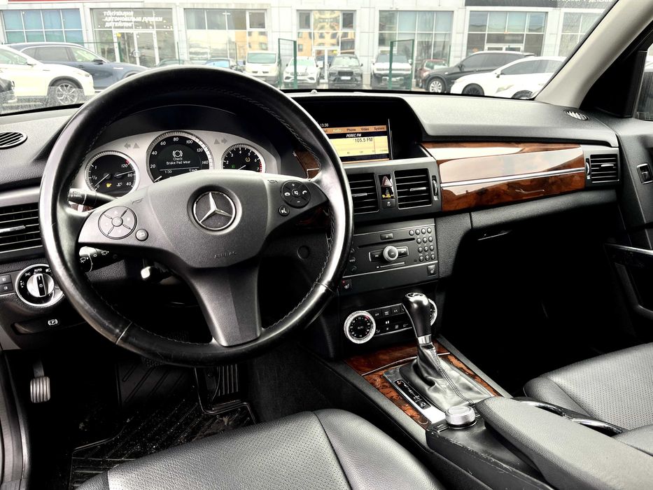 Mercedes-Benz GLK-Class 2012