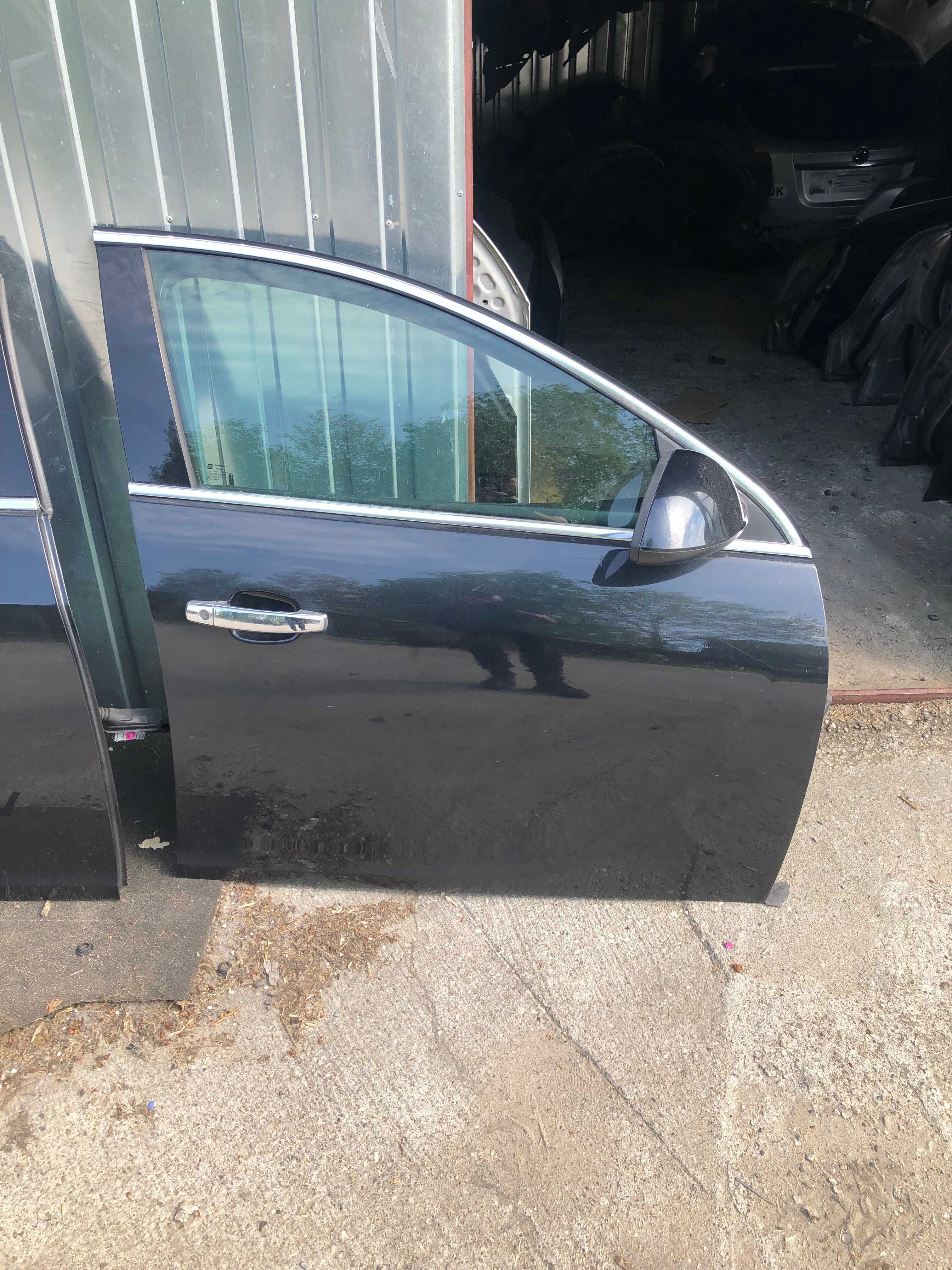 Opel Insignia A Drzwi Prawe Przednie Prawy Przód + tył Komplet Z22C