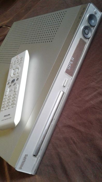 PHILIPS HTS 3100 DVD HOME Theather System 5.1