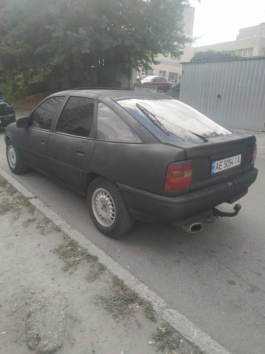 Опель вектра А 2.0