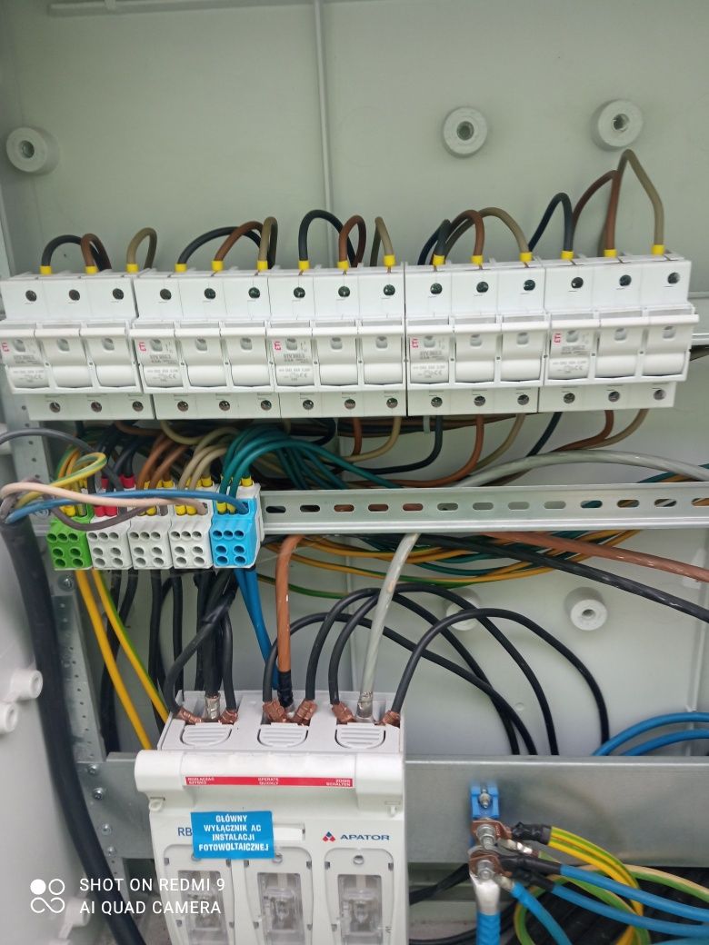 Elektryk Usługi elektryczne z pomiarami i przeglady instalacji gazowej