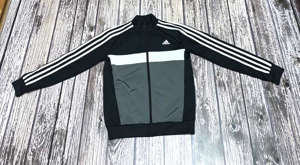 Спортивный костюм Adidas для мальчика 9-10 лет, 134-140 см