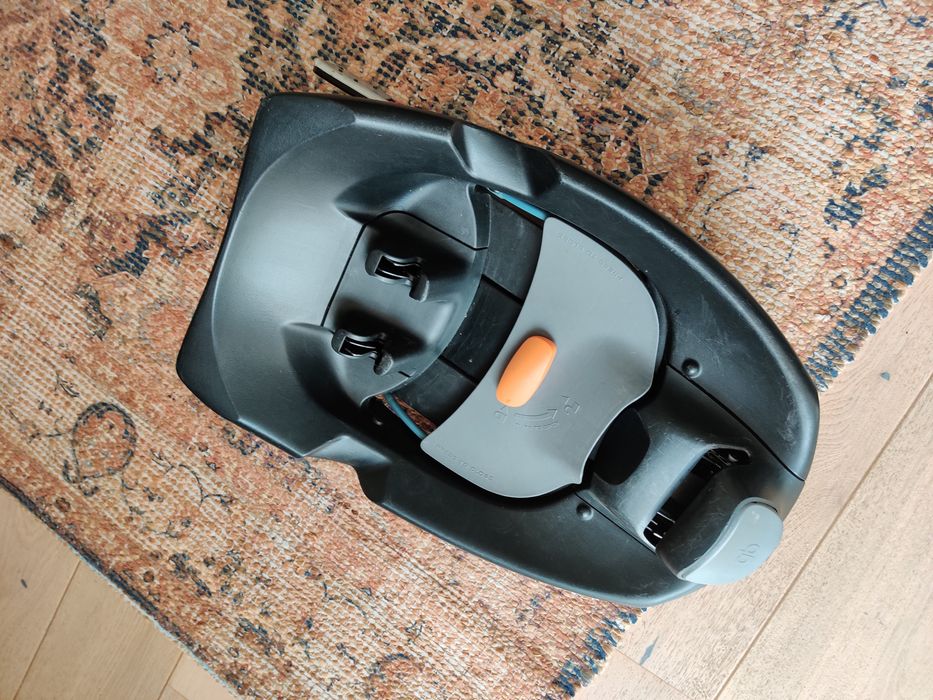 Fotelik 0-13 Cybex Aton Q wraz z bazą ISOFIX