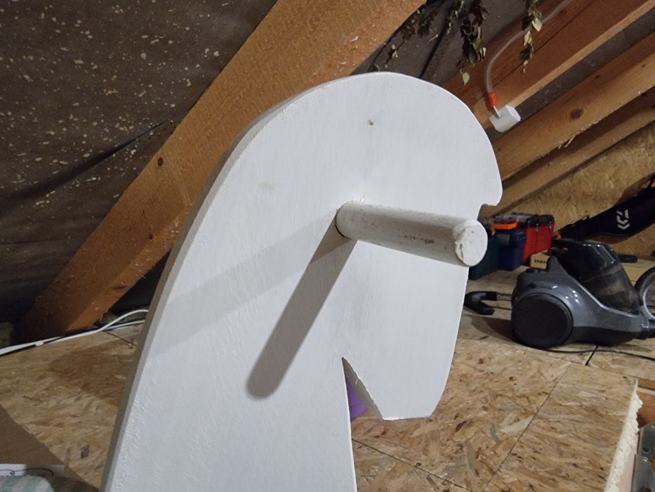 Drewniany konik na biegunach - stan bardzo dobry - sprawny!