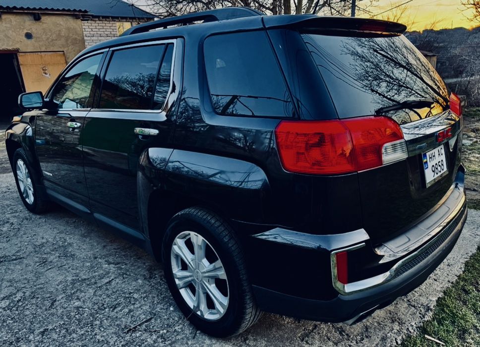 GMC TERRAIN  семейны внедорожник за свои деньги