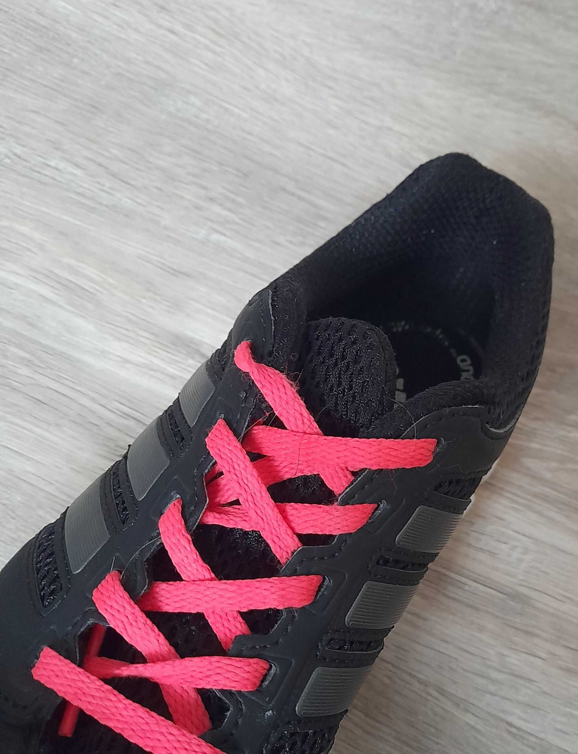 Кросівки Adidas Оригінал сітка 38 розмір устілка 23,5