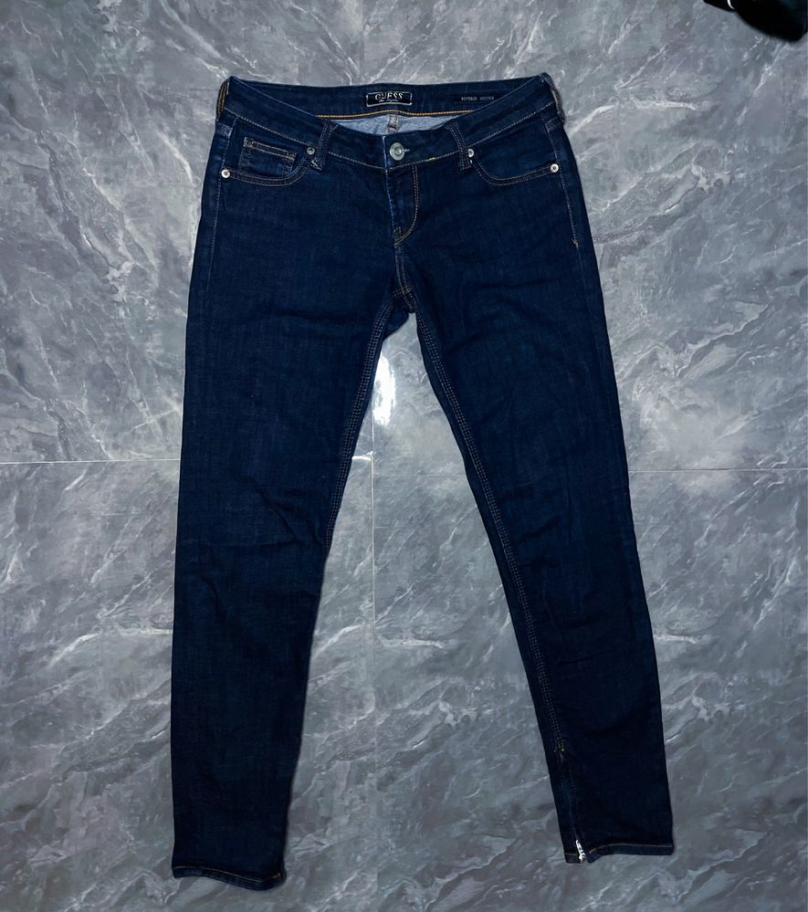 Super Tanio! Jeansowe Damskie Spodnie «GUESS» Skinny Fit / S