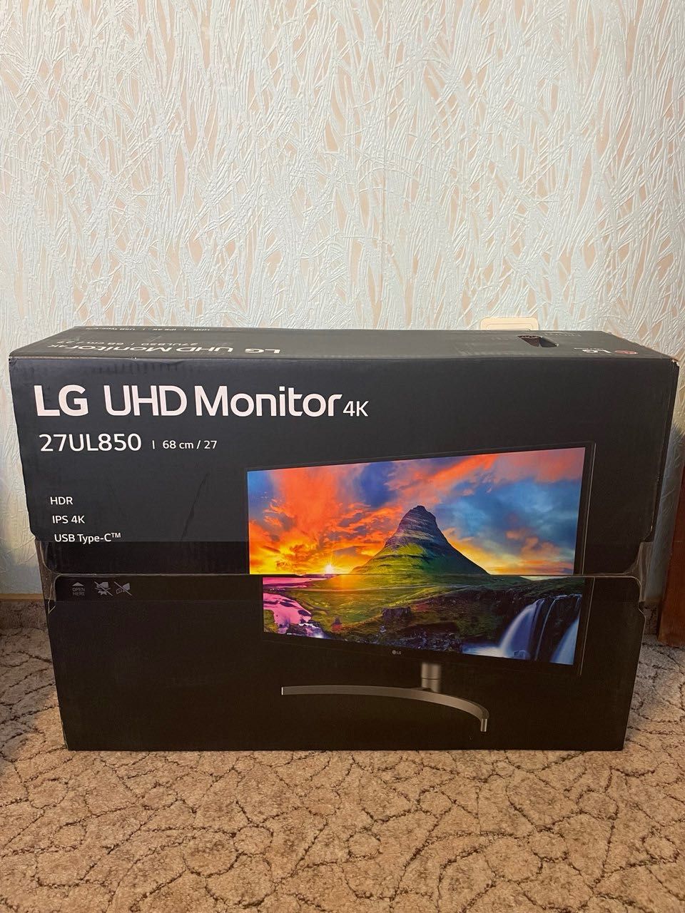 Монитор LG 27UL850