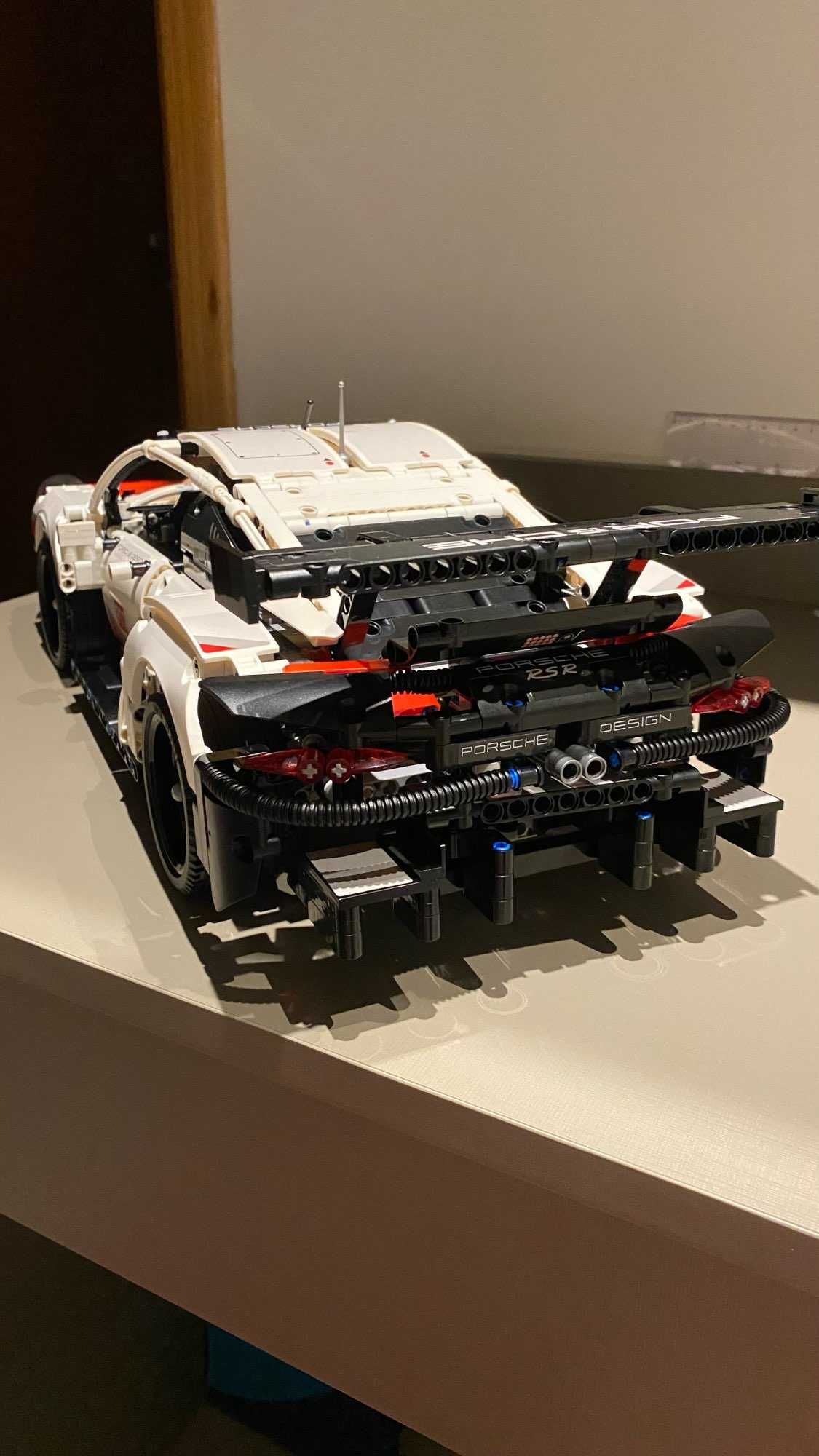 Porsche 911 RSR, 42096 - Klocki Lepin Technic + GRATIS