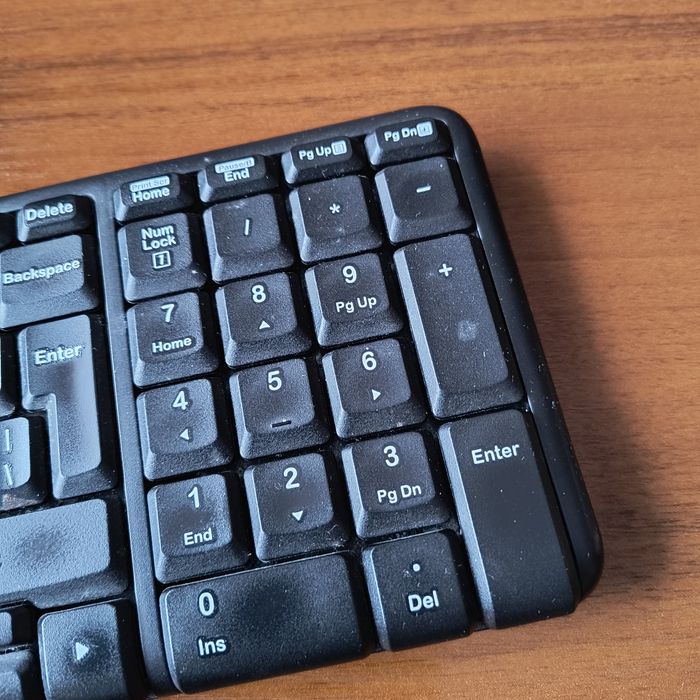 Klawiatura Logitech K220 + myszka M150