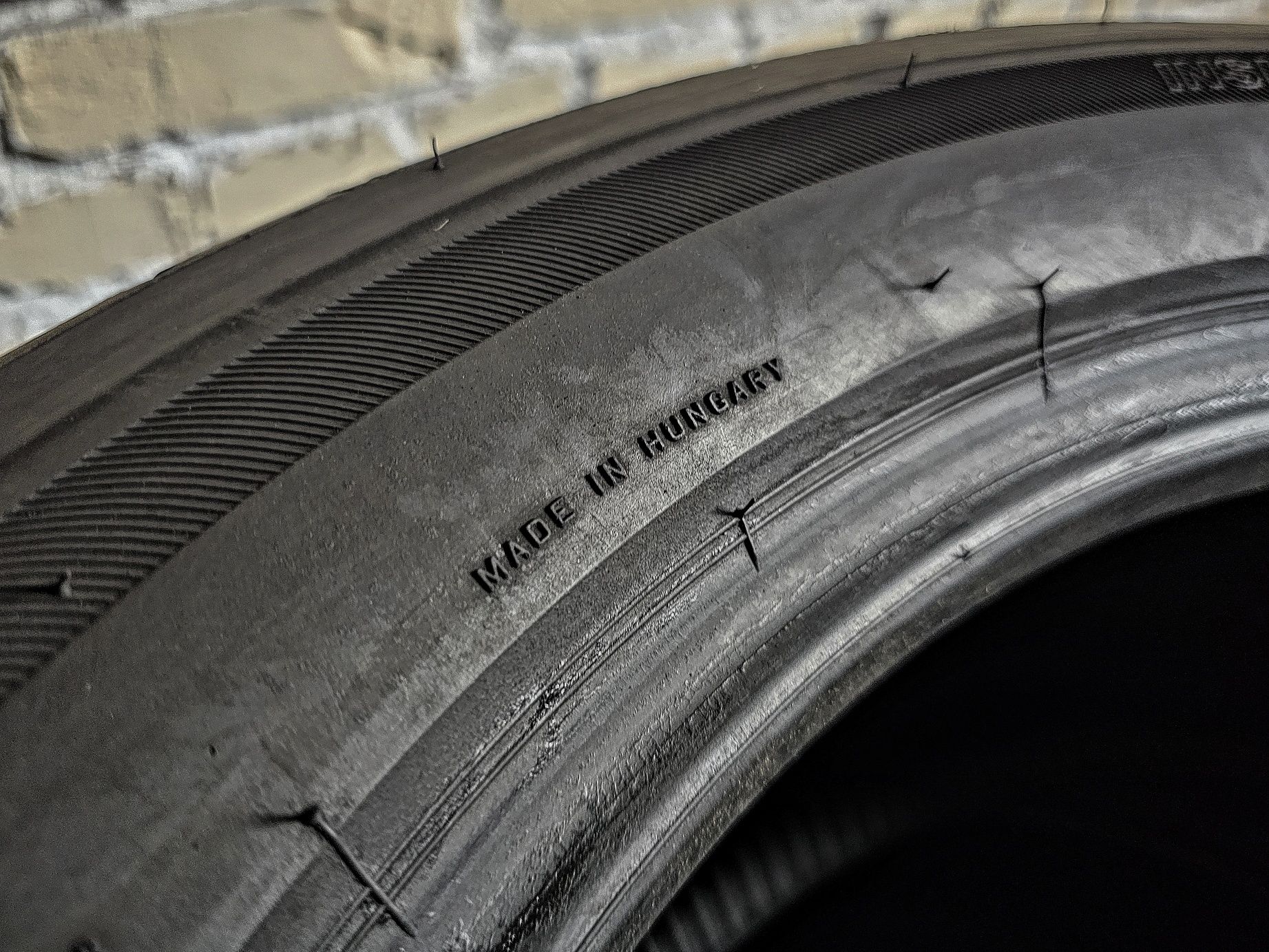 Шини 235/55r18 Bridgestone | 2023 | 6.5mm | Hungary | Преміум комплект