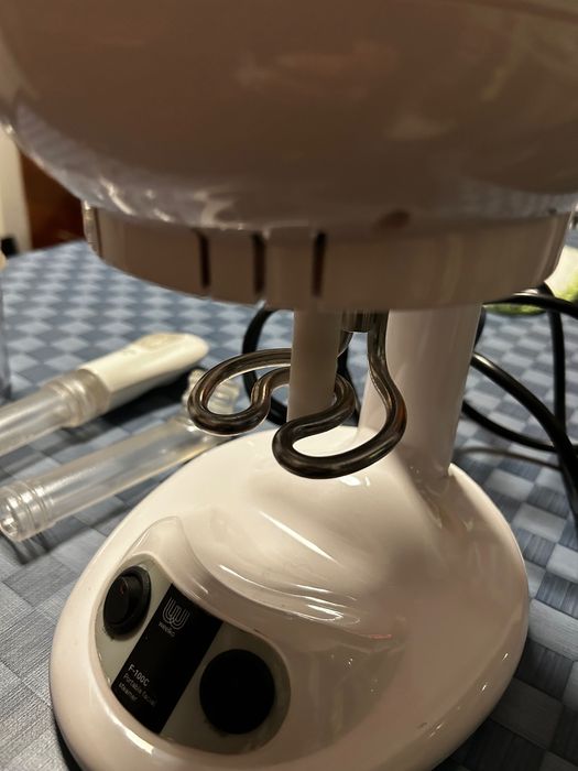 Vapor de ozônio para limpeza de pele