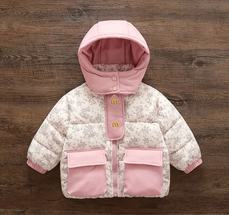 Тепла куртка для дівчинки . 90 розмір. Зимова куртка.