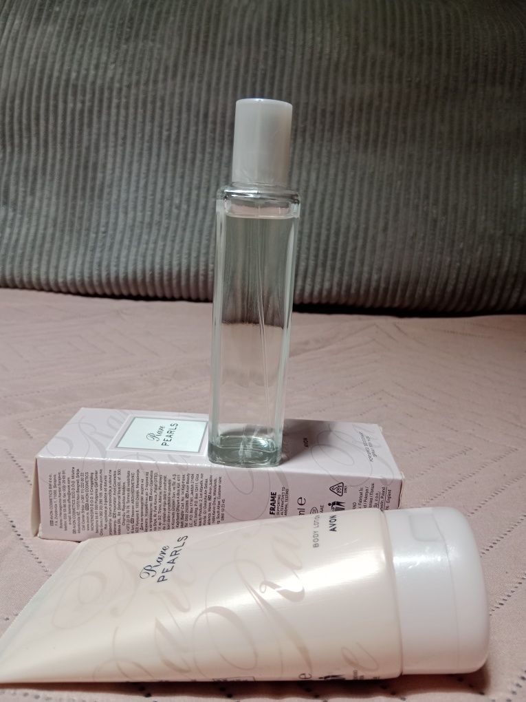 Avon Perfumowany spray do ciała 75ml.oraz balsam do ciała 150 ml