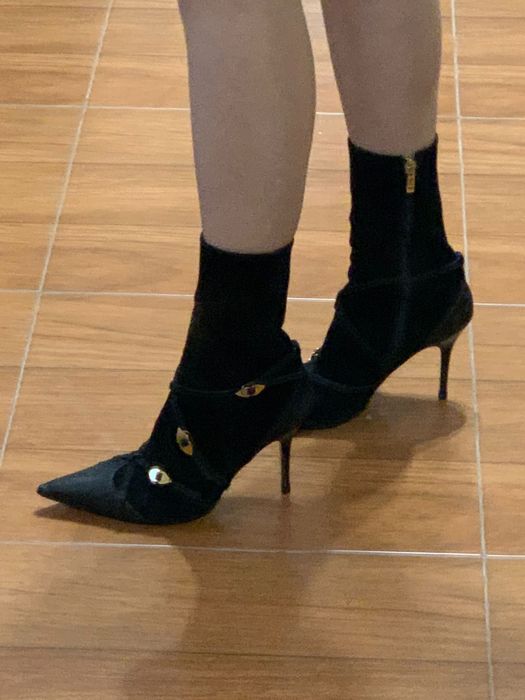 Gerardina di Maggio Италия, р.38, 100% замша/кожа, ботильоны