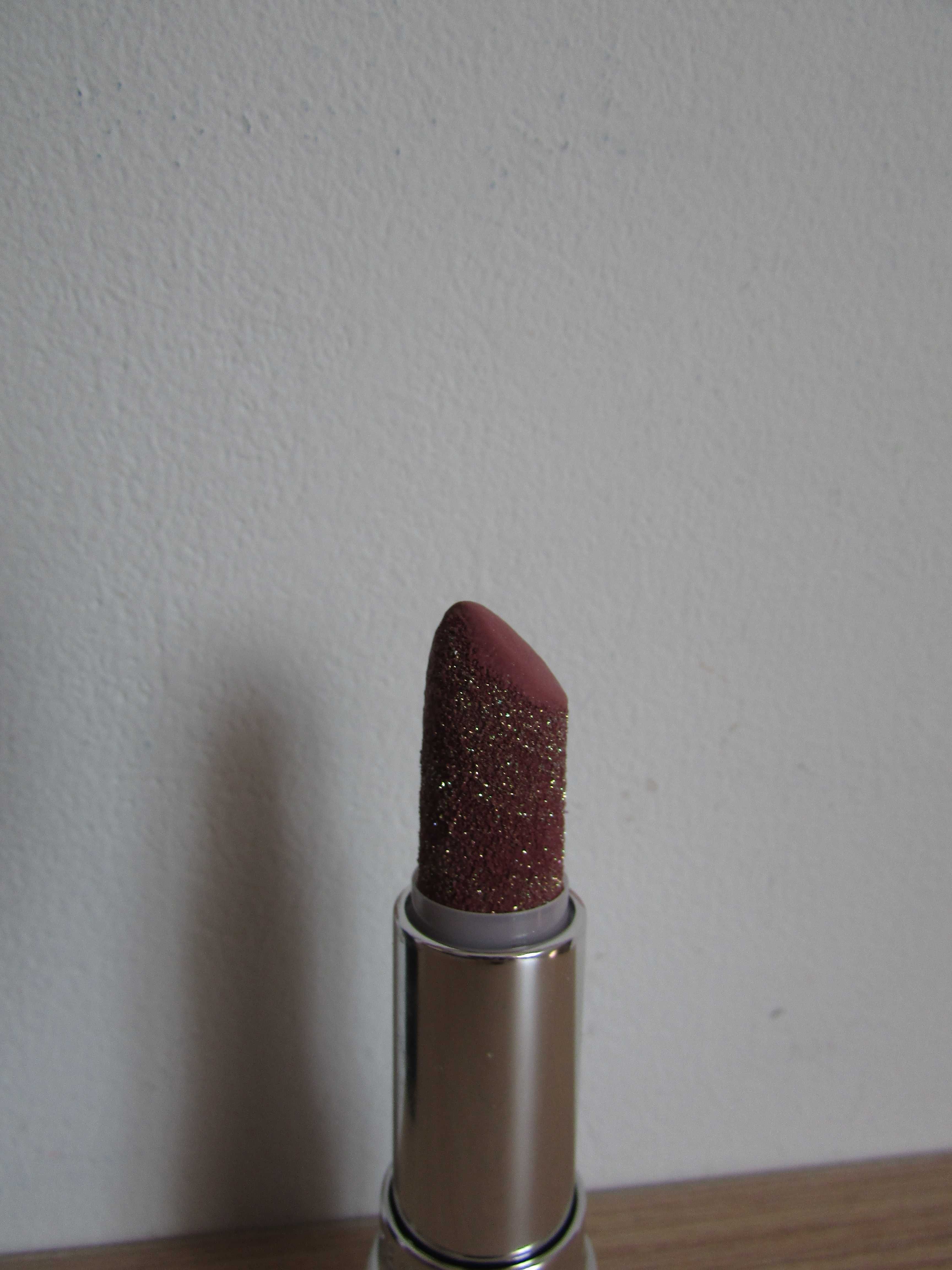 szminka pomadka do ust Oriflame The One Ultimate Glitter Unique Nude