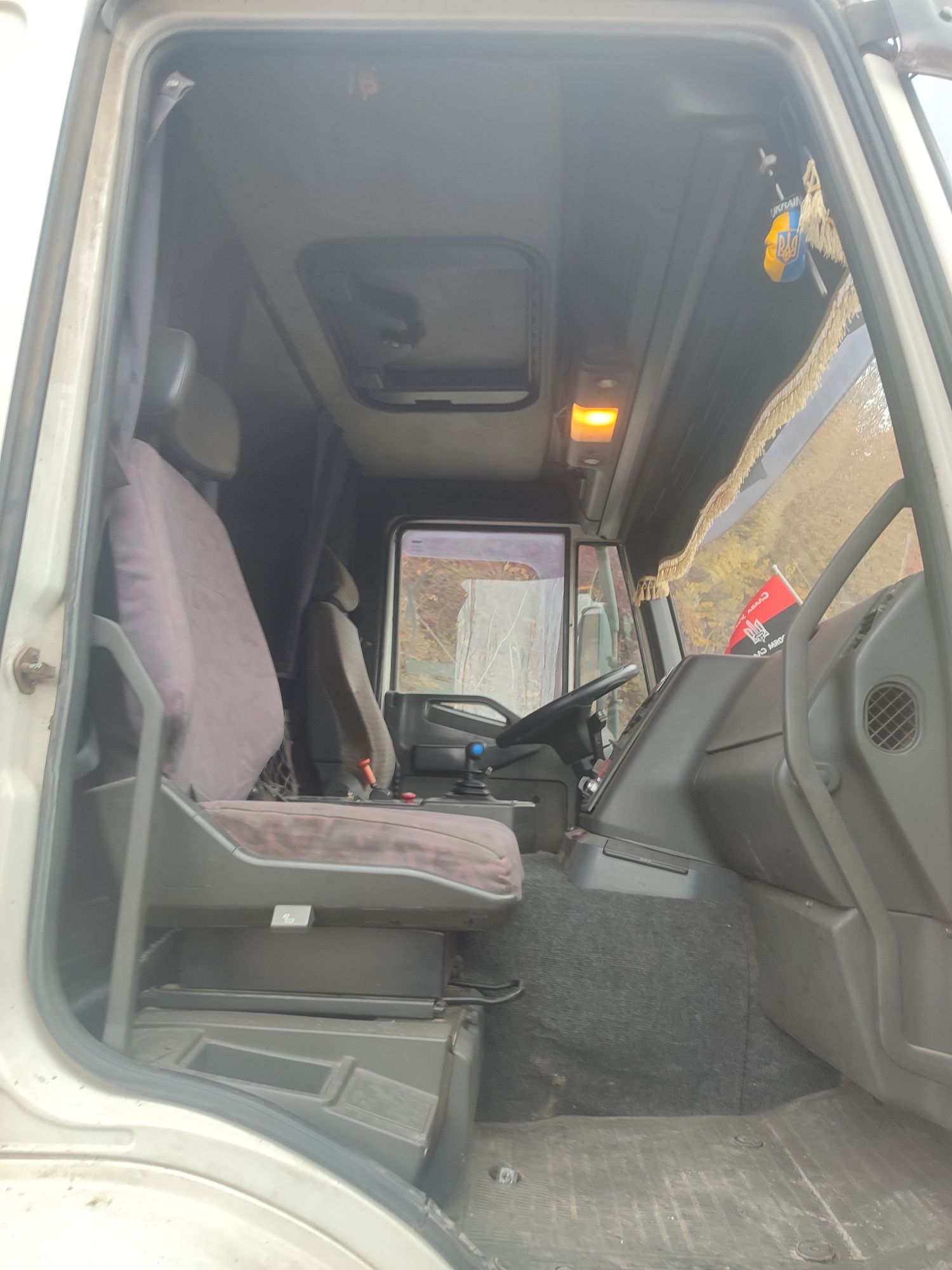 Продаю самоскид  івеко євротех Iveco EuroTech