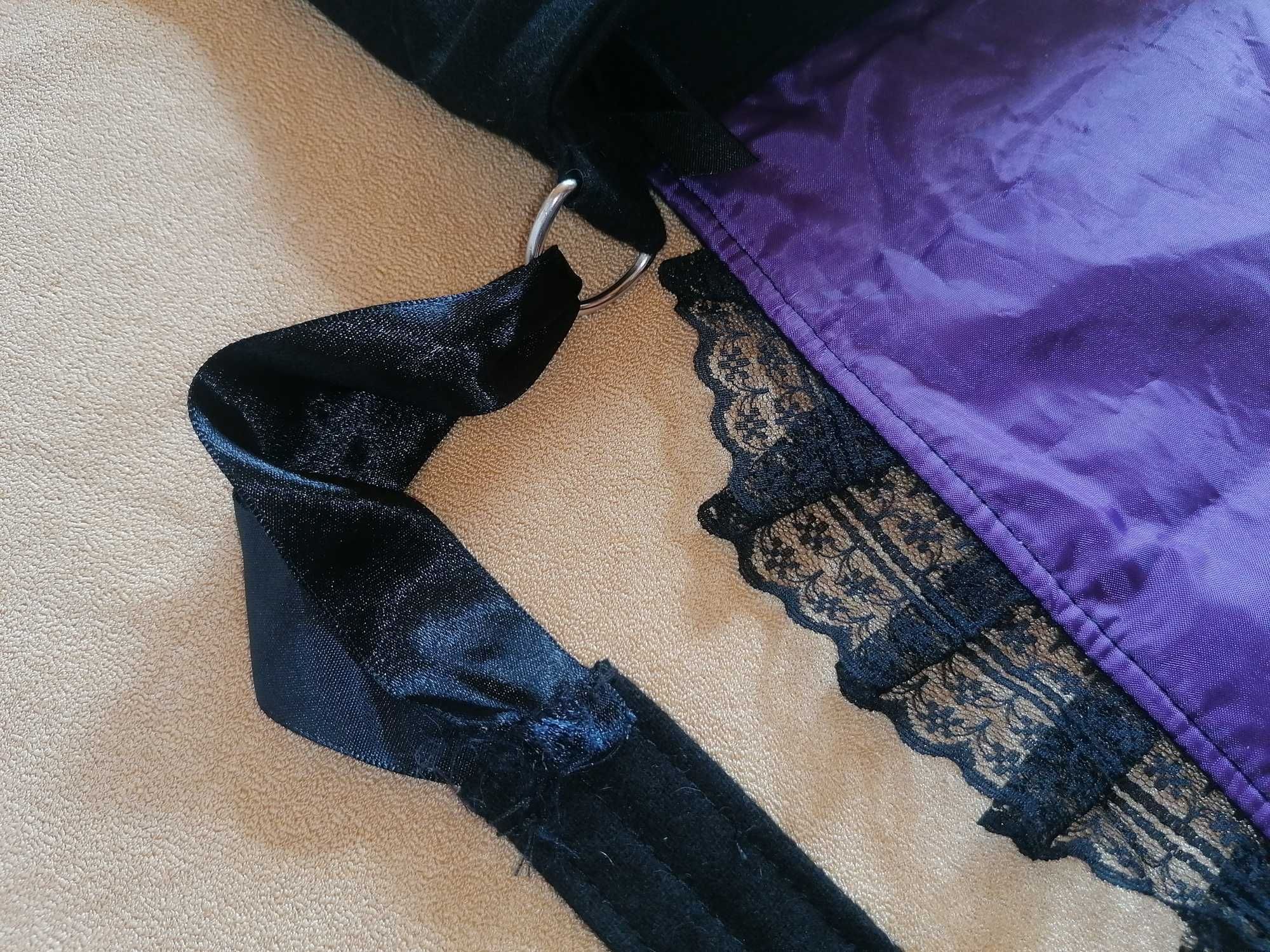 Gotycka torba na ramię handmade, A5+, do naprawy pasek