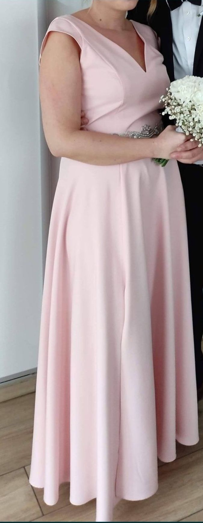 Sukienka pudrowy róż Marconi długa maxi na ślub cywilny na wesele