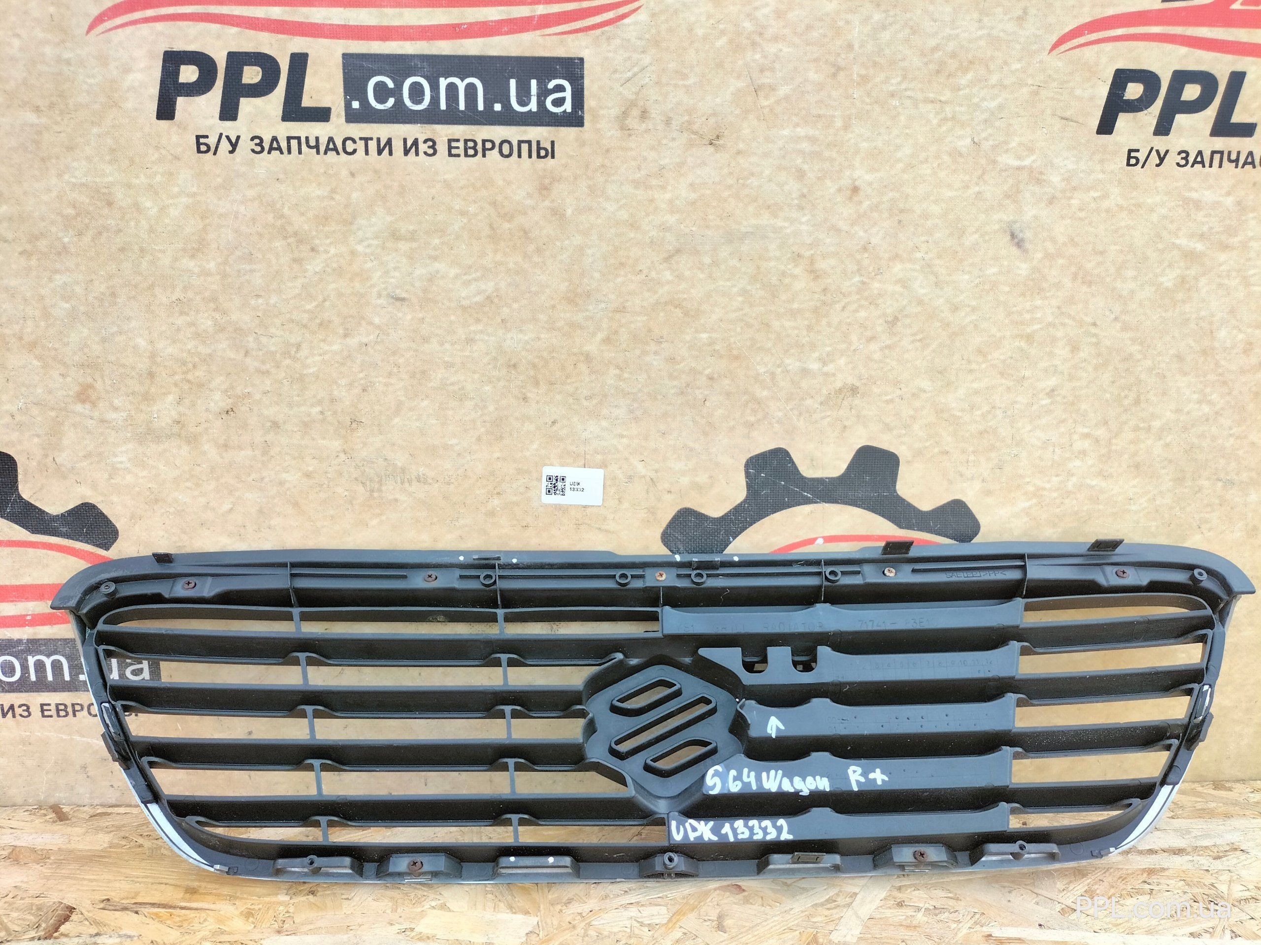 Suzuki Wagon R+ 1998-2003 Решетка радиатора 71741-83E10