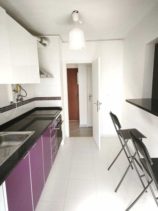 ApartamentoT3 rua Camilo Castelo Branco 3 Santo Antonio dos Cavaleiros