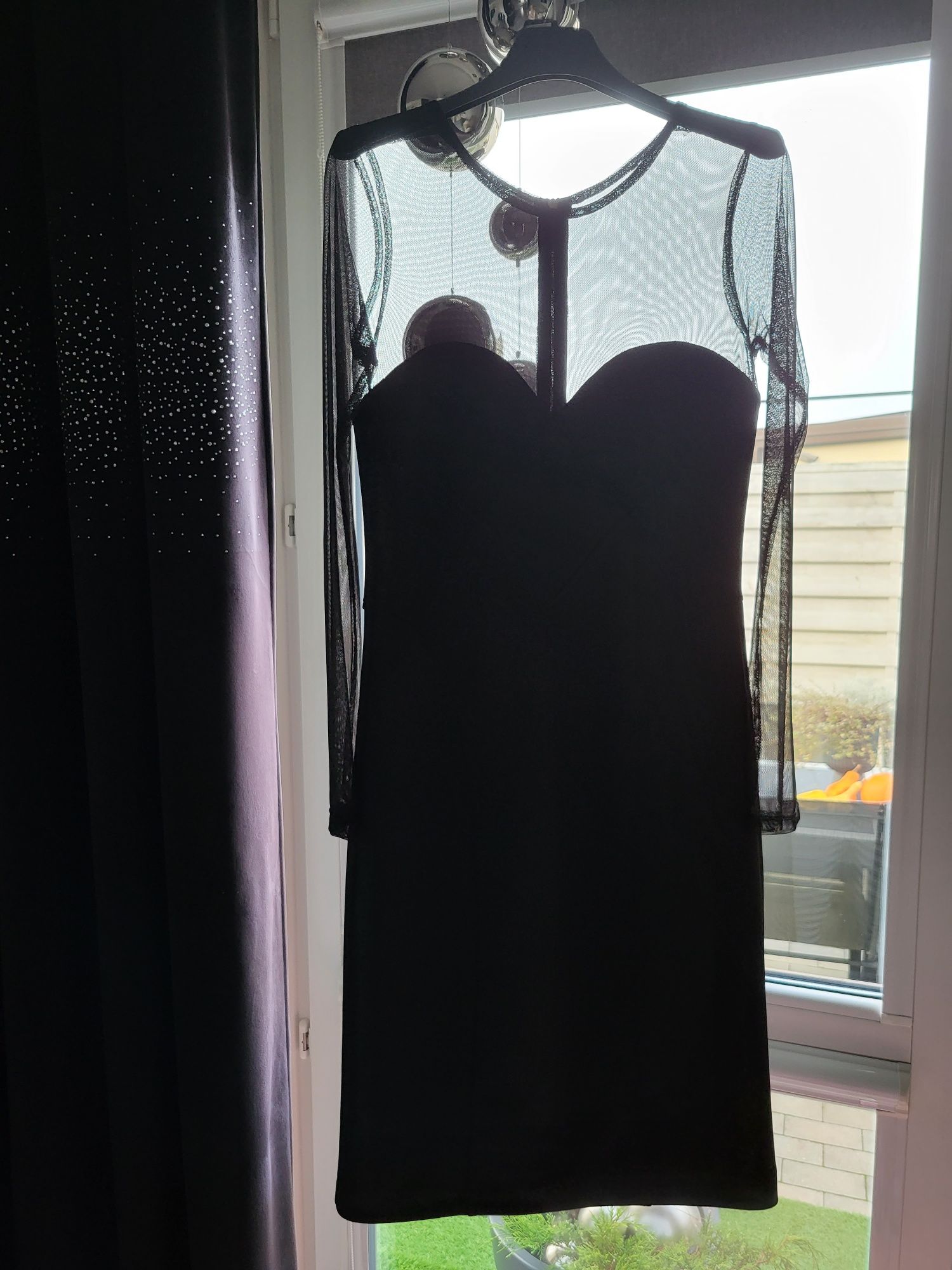 Czarna sukienka elegancka wizytowaS-M polecam