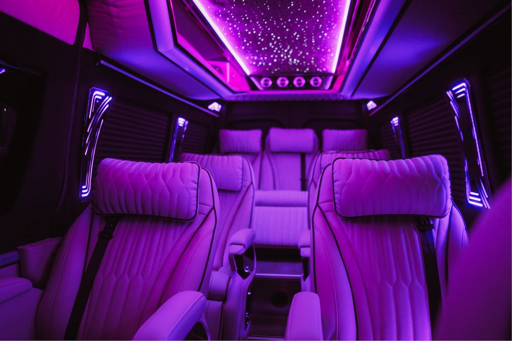 VIP трансфери, рейси Київ - Варшава, Буковель реклайнер