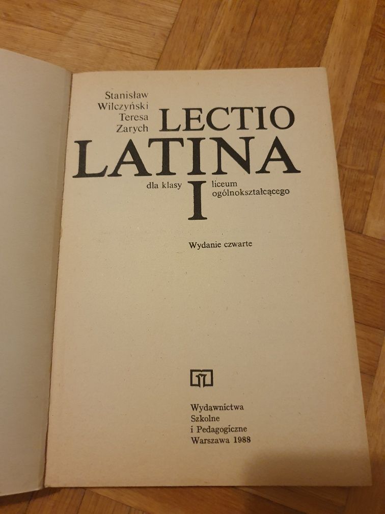 Podręcznik do łaciny